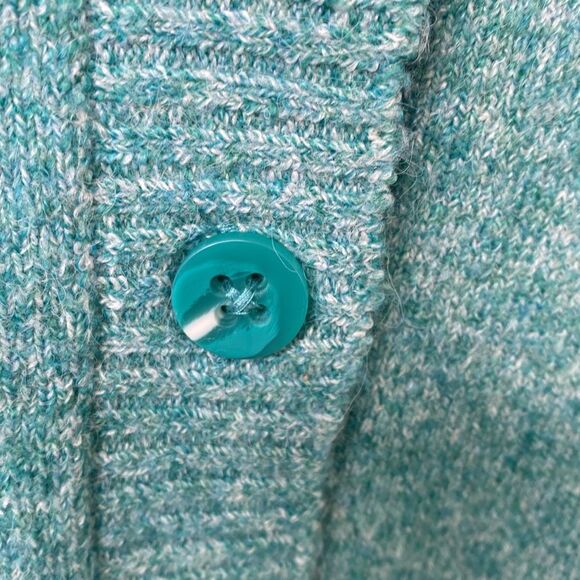 Vero Moda Button Front V-Neck Long Sleeve Cropped Cardigan Boxy Sweater DMDOFFY - Picture 5 of 16